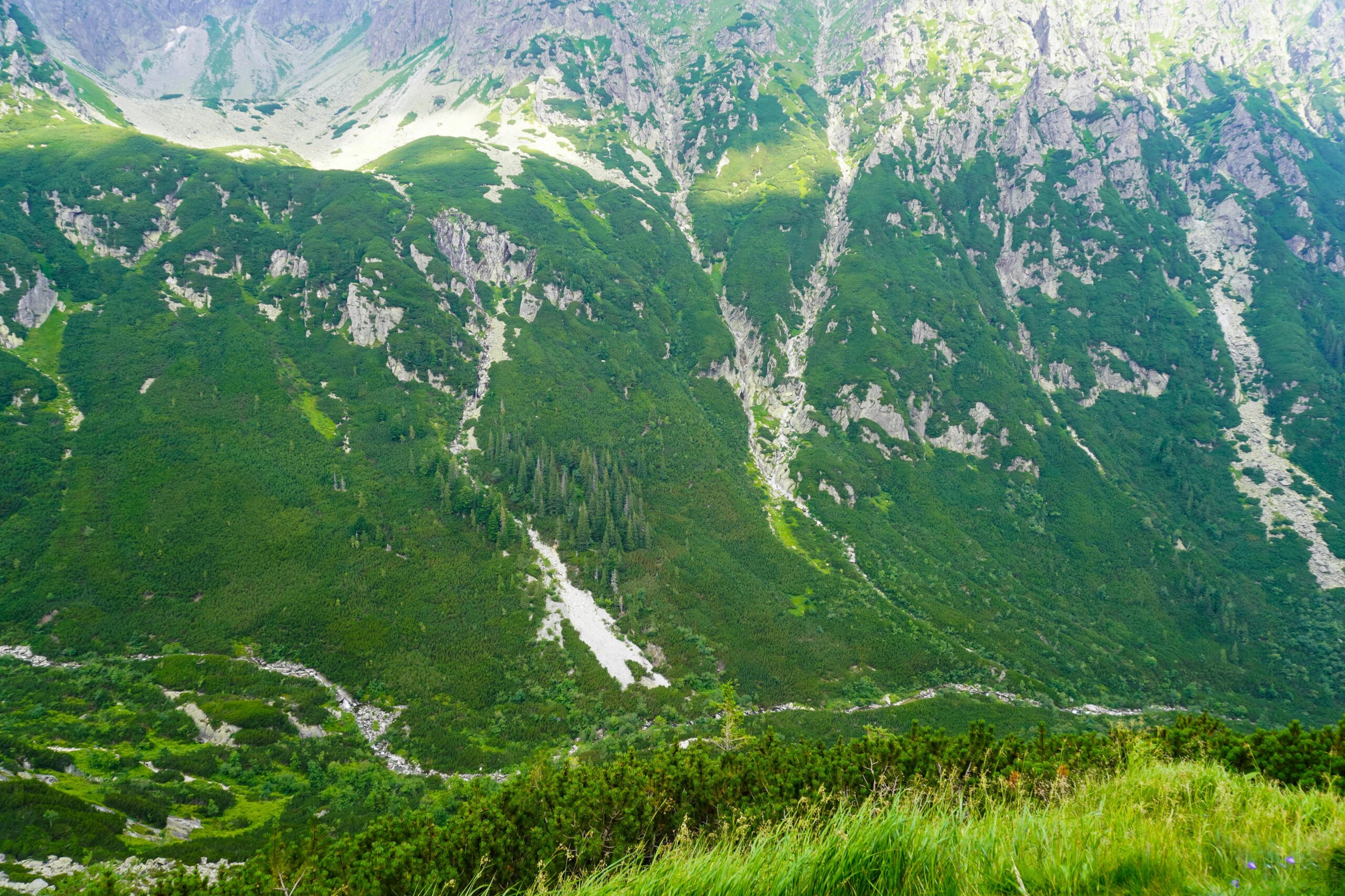 Zdjęcie do artykułu: Tatry – najpiękniejsze szlaki dla początkujących i zaawansowanych